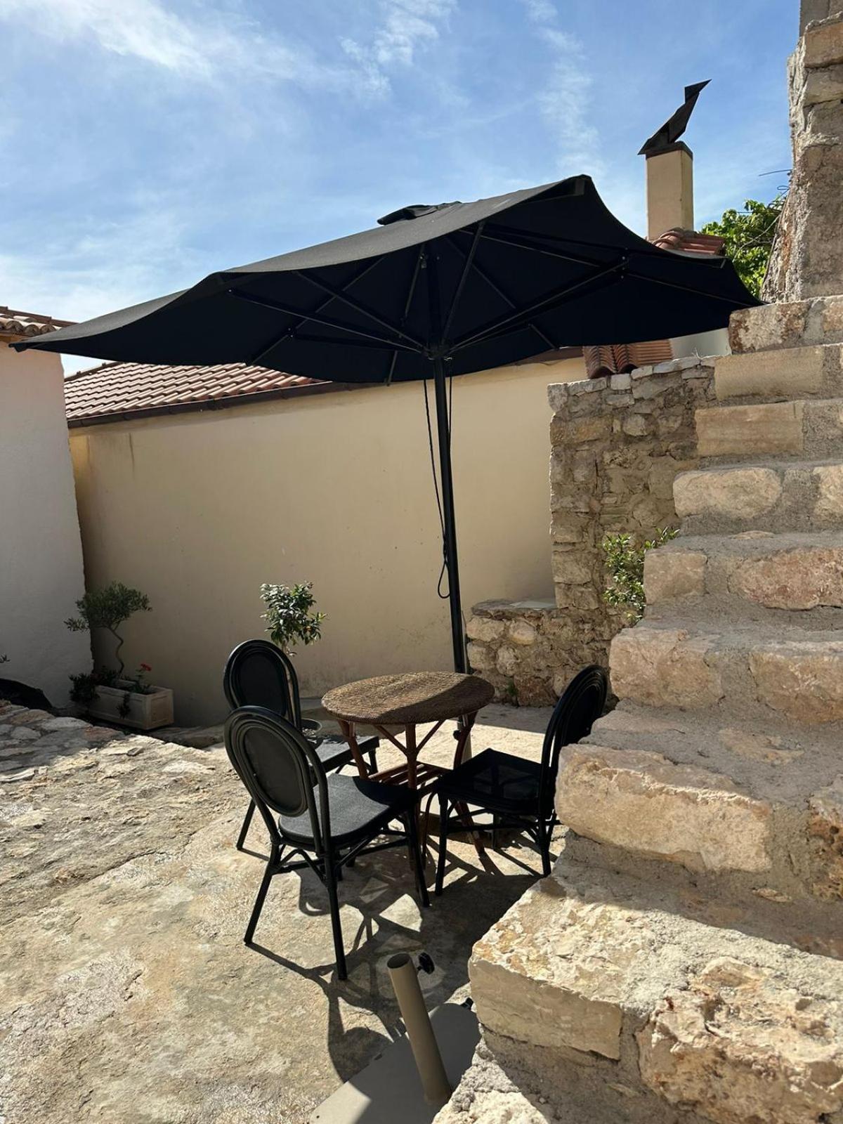Lion'S Villa Vlorë Esterno foto